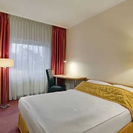 ホテル インペリアル 4*