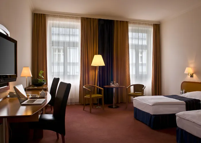 Imperial 4*