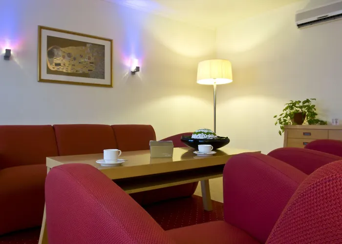 Imperial Hotel 4*